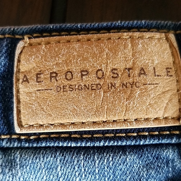 Aeropostale lace detail jean shorts - Picture 7 of 8